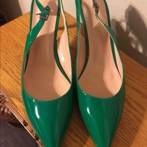 Kelly  green heels
